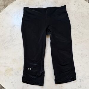 Under Armour Black Capri Leggings